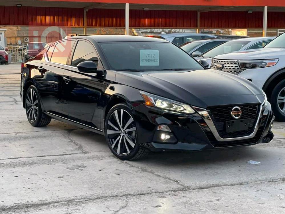 Nissan Altima
